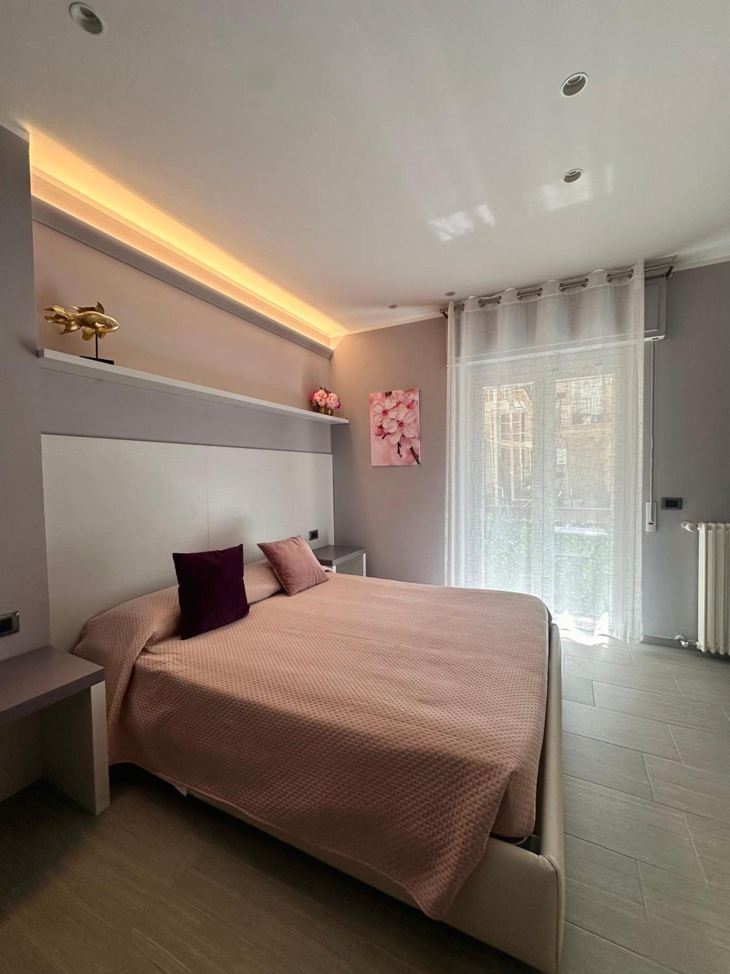Real Rooms Dalia La Spezia Exterior foto